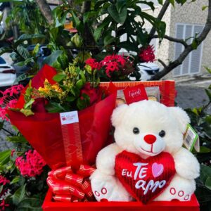Baú Love Roses